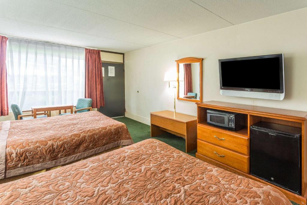 Days Inn by Wyndham Valdosta/Near Valdosta Mall image 12